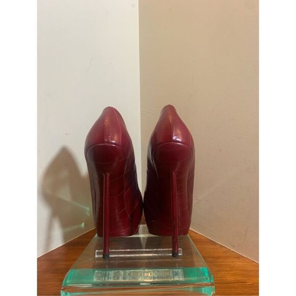 Yves Saint Laurent Divine Eel Skin Pump EU39.5 - Picture 7 of 8